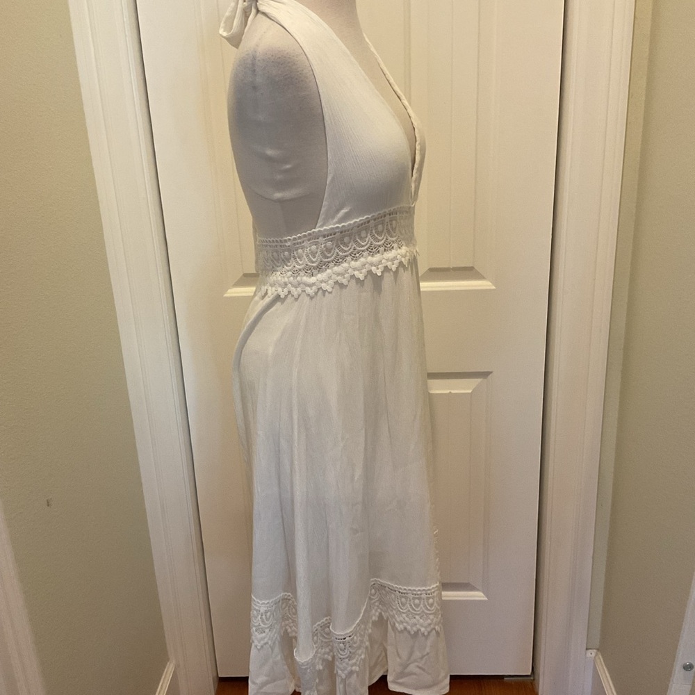 Goodnight Macaroon White Lace Detail Top - Picture 3 of 6